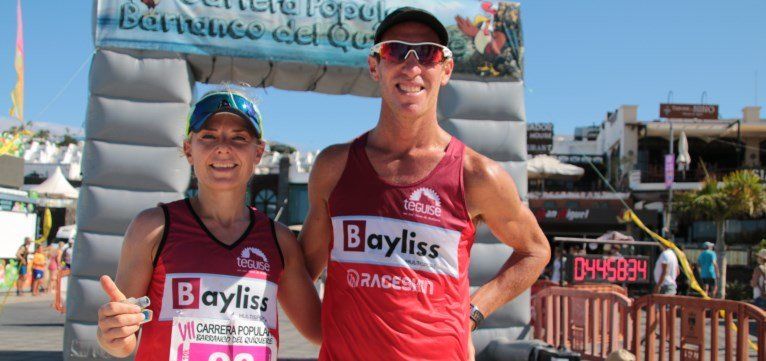 Leon Drajer y Laura Mulcahy, ganadores de la Carrera Barranco del Quíquere