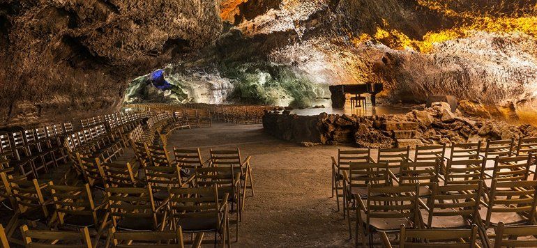 Auditorio de la Cueva de los Verdes