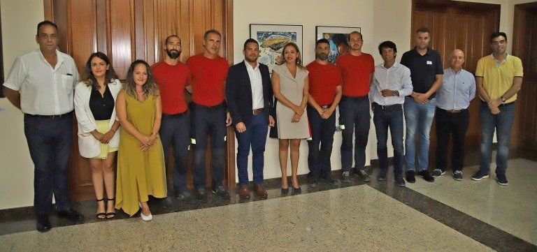 El Cabildo felicita a los bomberos que colaboraron en la extinción del incendio de Gran Canaria