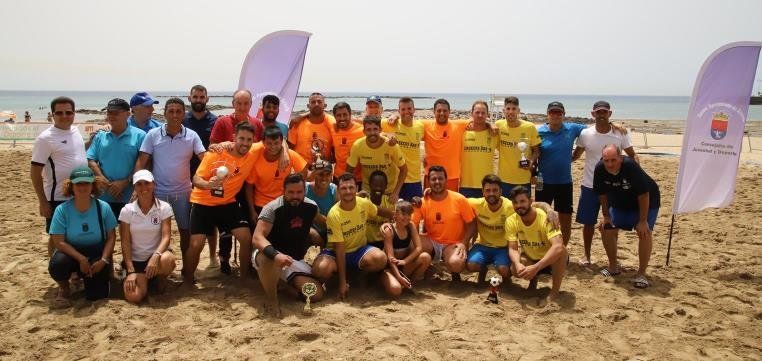 La Patente.com se lleva el Torneo de Fútbol Playa de San Ginés