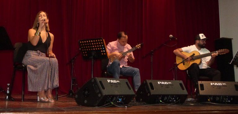 La casa de la Cultura Benito Pérez Armas acogió el concierto Claudia Álamo & Beselch Rodríguez