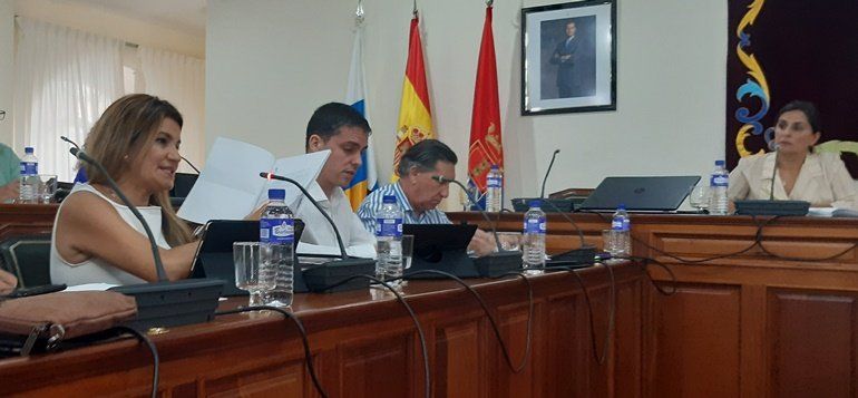 Arrecife desbloqueará las ayudas a los vecinos de Titerroy y Valterra desalojados de sus viviendas