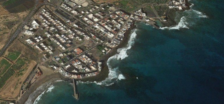 Imagen aérea de la costa de Haría