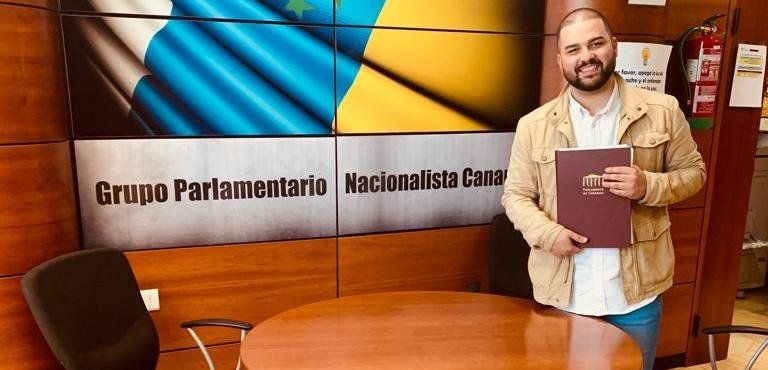 Jesús Machín pregunta a Educación por la falta de profesores en el CIFP Zonzamas y otros IES