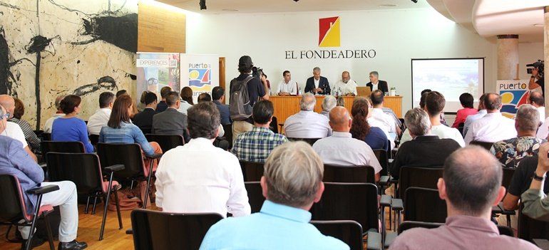 El Ayuntamiento reúne al empresariado para tratar el III Plan de Modernización de Puerto del Carmen