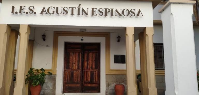 El AMPA del Agustín Espinosa denuncia desigualdad por la falta de profesores