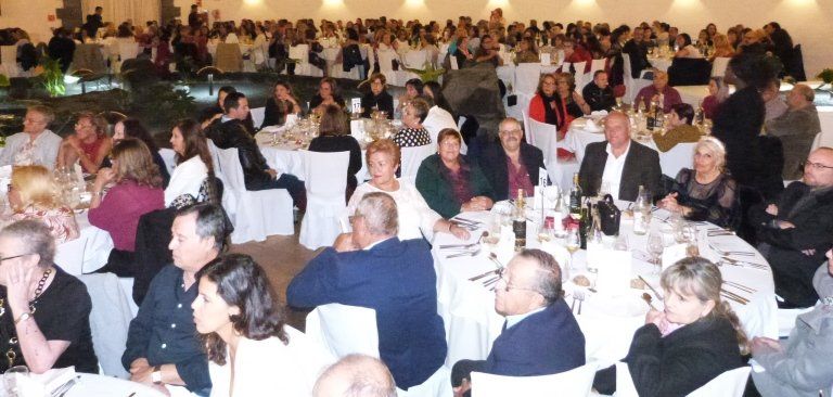 AFOL recauda 6.500 euros en su XVI cena benéfica celebrada en el Monumento al Campesino