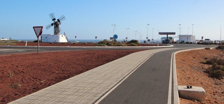 Yaiza vuelve a licitar la prolongación del carril bici desde la entrada a Playa Blanca hasta el puerto