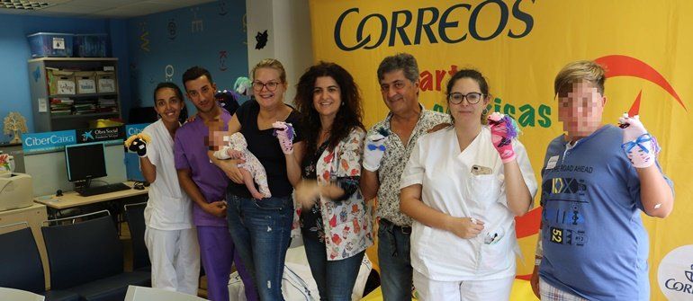 El Hospital Molina Orosa acoge una jornada festiva en su área de Pediatría
