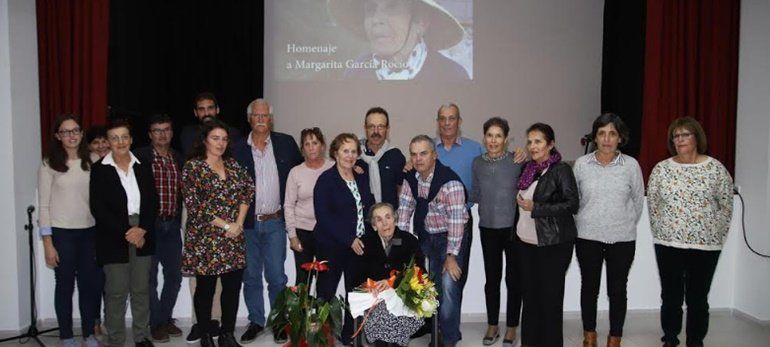 Mozaga rinde homenaje a Margarita García, su vecina más longeva