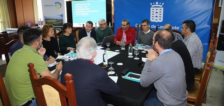 El Cabildo sienta las bases del nuevo modelo de gestión del sector gastronómico de Lanzarote