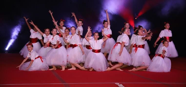 El Club de Gimnasia Isla Lanzarote celebró su XX aniversario con el espectáculo "Un mundo fantástico"