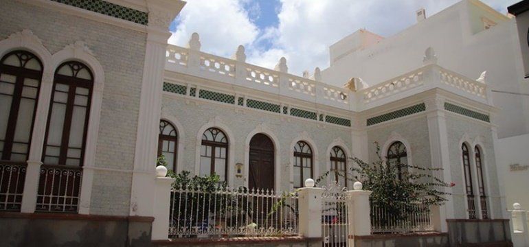 Fachada de la casa Fermín, en la calle Fajardo de Arrecife