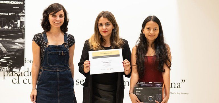 Angie García Ochoa gana el concurso 'Frame' con la reproducción de un fotograma de la película Carrie
