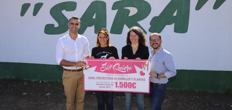 El Cabildo y el Ayuntamiento de San Bartolomé entregan a Sara el donativo recaudado en la Feria de Bodas