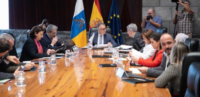 Canarias aprueba el decreto que elimina el copago para los pensionistas con ingresos inferiores a 18.000 euros
