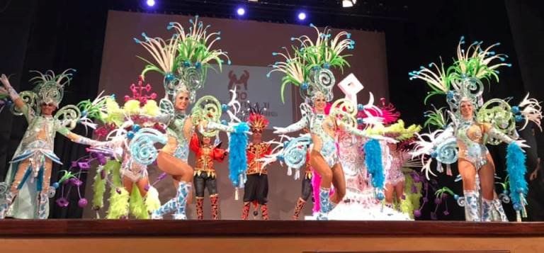 Los Cumbacheros presenta su fantasía para el Carnaval 2020, "100 años junto a ti"