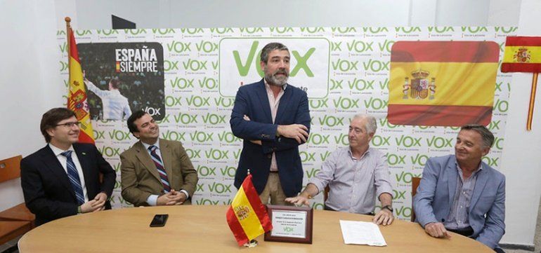 Vox inaugura sede en Lanzarote: "Estamos convencidos de que en la isla hay mucha gente de Vox y no lo sabe"