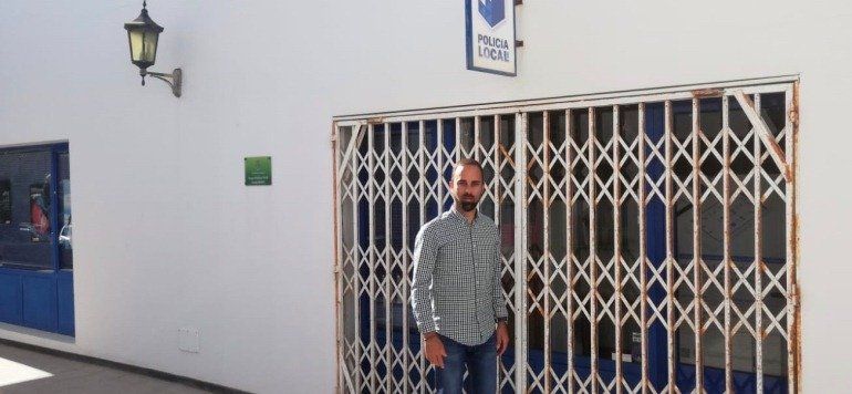 El PP denuncia que la oficina de la Policía Local de Costa Teguise lleva dos meses cerrada