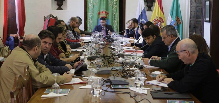 El PSOE critica los últimos cortes de luz en la Sociedad de La Villa y lo achaca a los despistes de CC