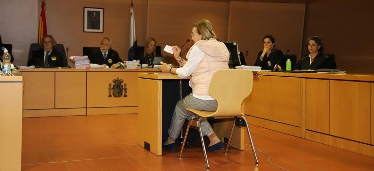 A Negrín heiress recounts the suffering Rosa caused them: It is very difficult to go against this man