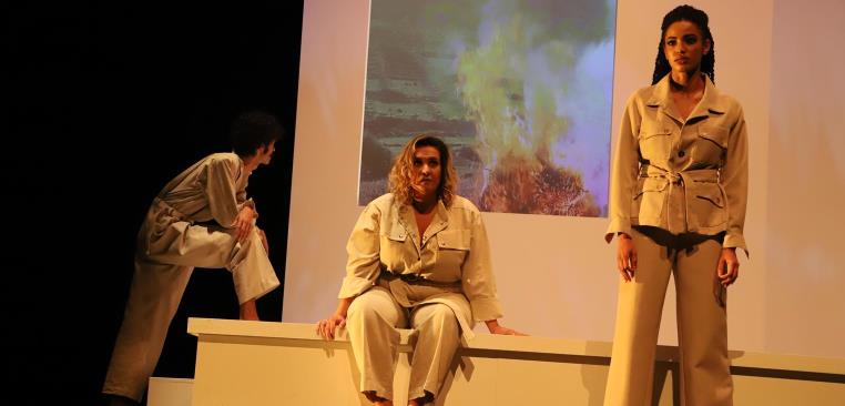 The word of the most vindictive César Manrique took the El Salinero Theater