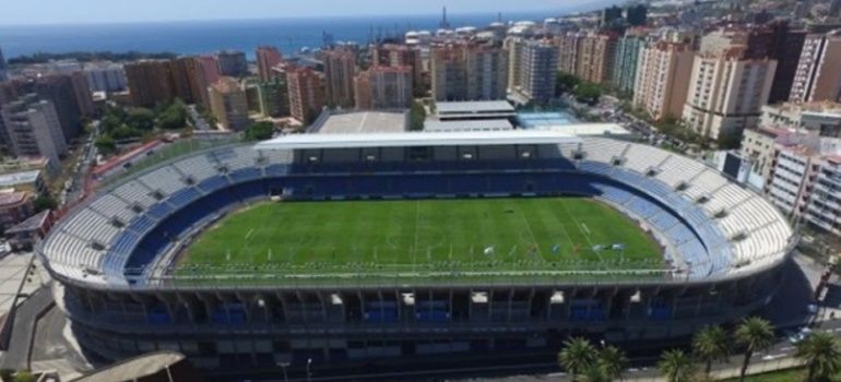 La patronal hotelera propone que La Liga termine la temporada jugando los partidos en Canarias