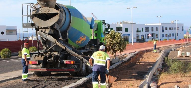 Yaiza reanuda una decena de obras públicas adjudicadas por más de 8 millones de euros