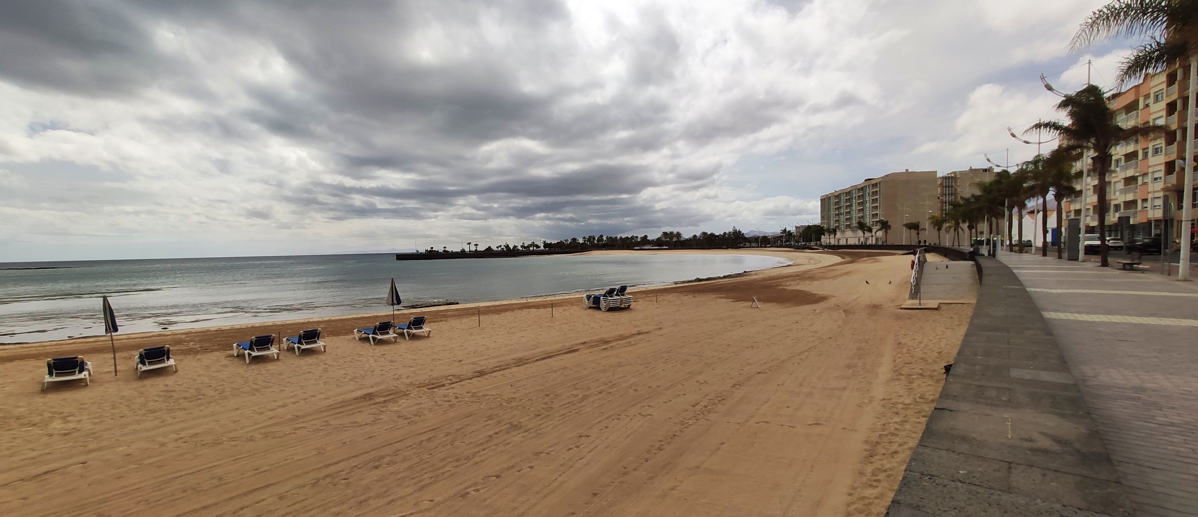 Playa, restaurantes, bares, cines o museos no abrirían hasta la fase 3 de la propuesta de desconfinamiento de Canarias