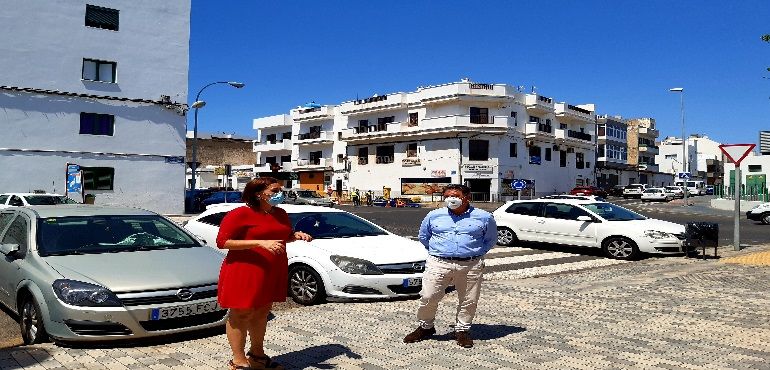 Arrecife will premiere four new public points for charging electric cars this year