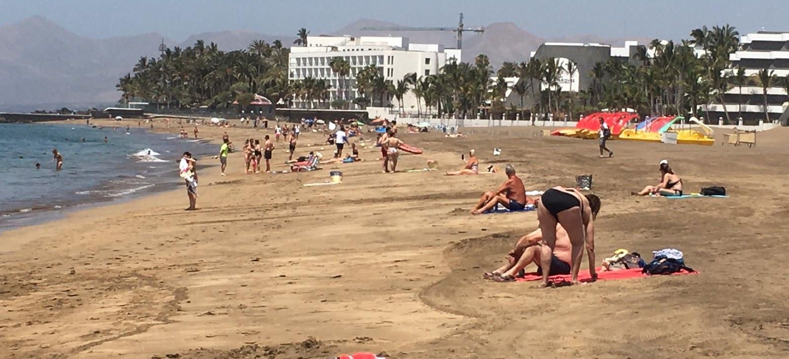 Todas las playas de la isla están abiertas desde este lunes, aunque en alguna se "desaconseja" el baño