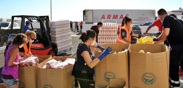 Tías recibe 10 toneladas de ayuda del Banco de Alimentos de Las Palmas