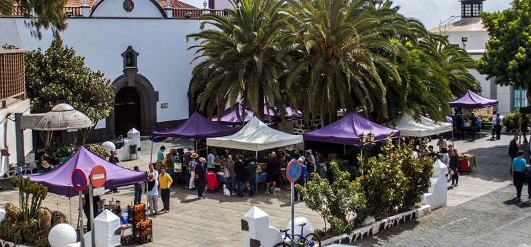 Arrecife cancela el mercado agrícola en la plaza de San Ginés ante las nuevas medidas por el covid 19