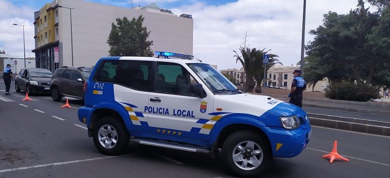 Imagen de archivo de un control policial en Arrecife