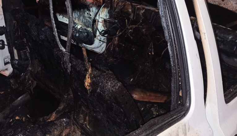 Incendio de un vehículo en la Lz-20 de San Bartolomé