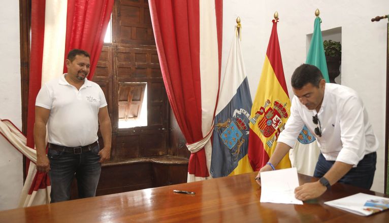 FIRMA CONVENIO CON MARAMAJO 2 FIRMA CONVENIO CON MARAMAJO 2