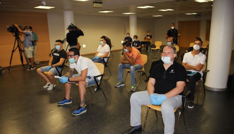 Los seis acusados de introducir más de 400 kilos de cocaína en Lanzarote, durante el juicio Los seis acusados de introducir más de 400 kilos de cocaína en Lanzarote, durante el juicio