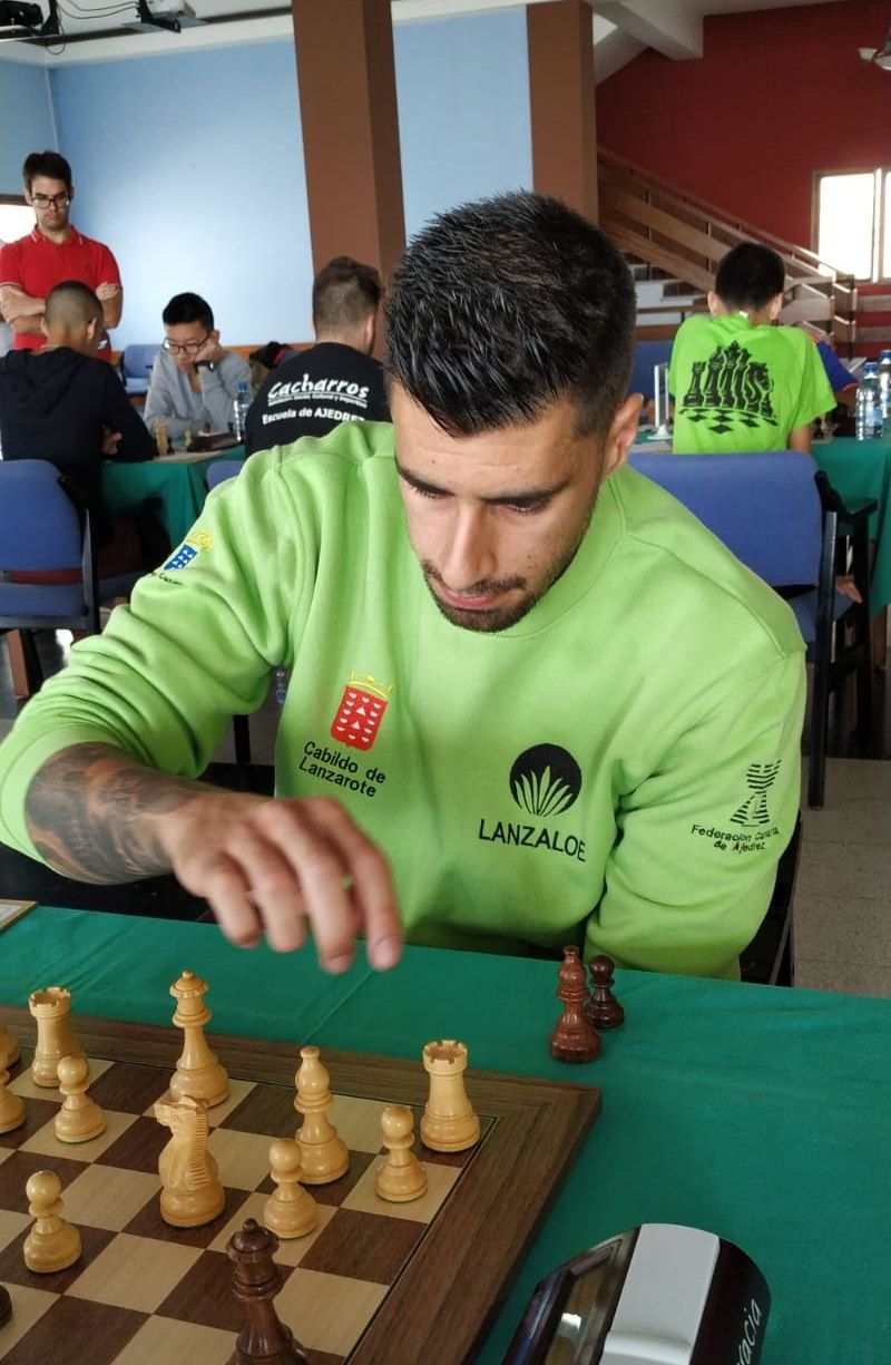 El equipo representante de la Sociedad Democracia Arrecife, “Lanzaloe”, lidera la clasificación de la competición