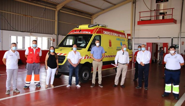 Acto de presentación de la ambulancia del Consorcio para servicios de la Covid 19
