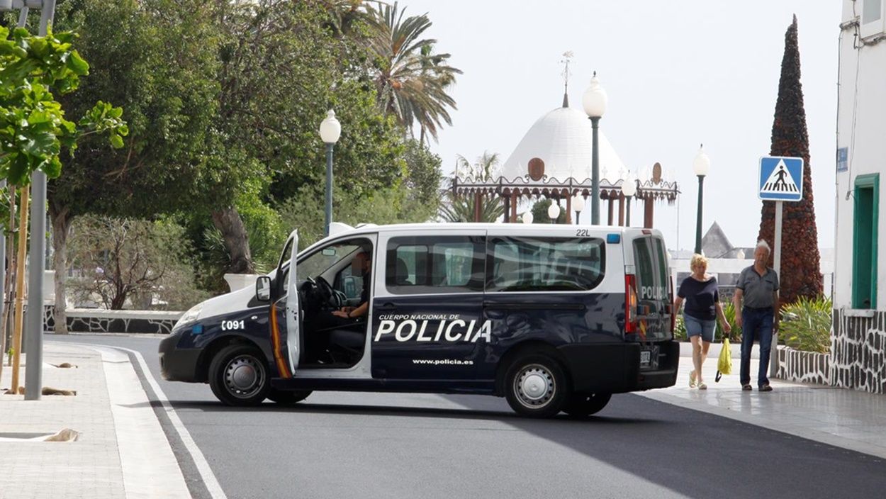 Policía Nacional, junto al Parque Ramírez Cerdá de Arrecife