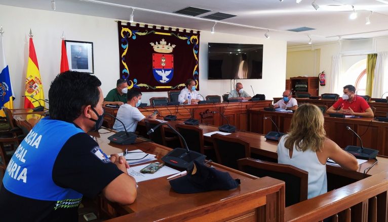 Reunión en el Ayuntamiento de Arrecife para coordinar medidas contra el coronavirus