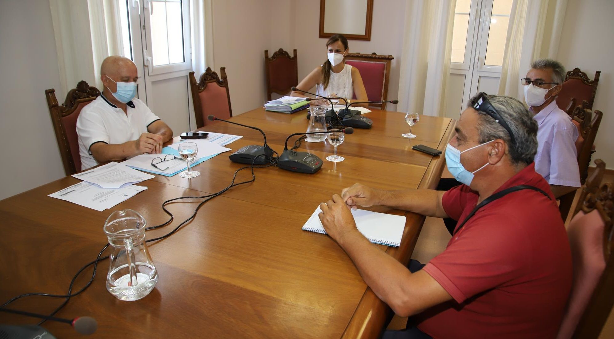 Reunión en el Cabildo con cooperativas del taxi