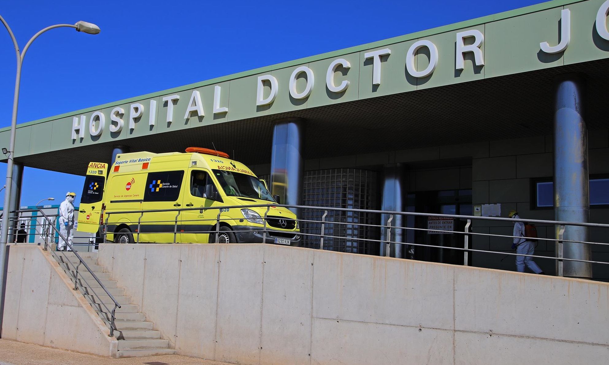 Herido un motorista en una colisión con un coche en Lanzarote