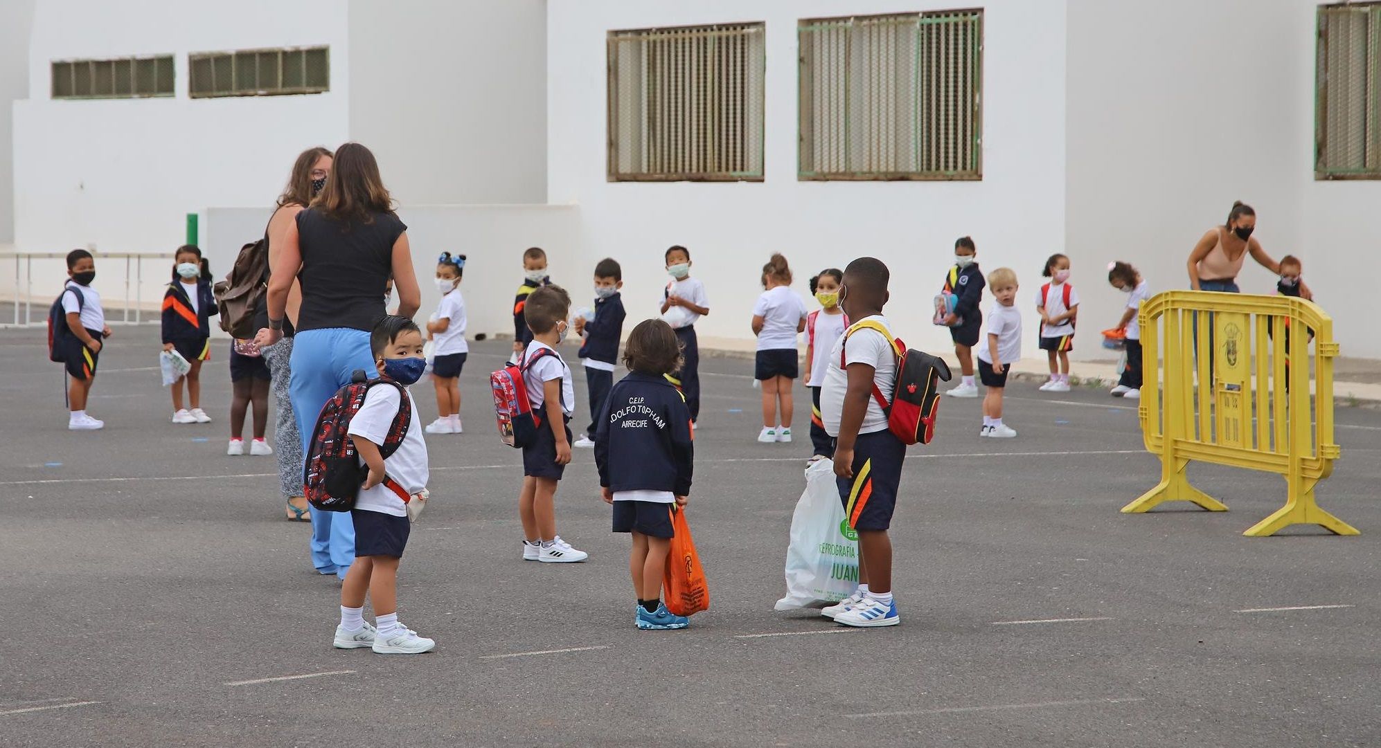 Primera día de colegio en Arrecife tras el parón de las clases presenciales por el coronavirus