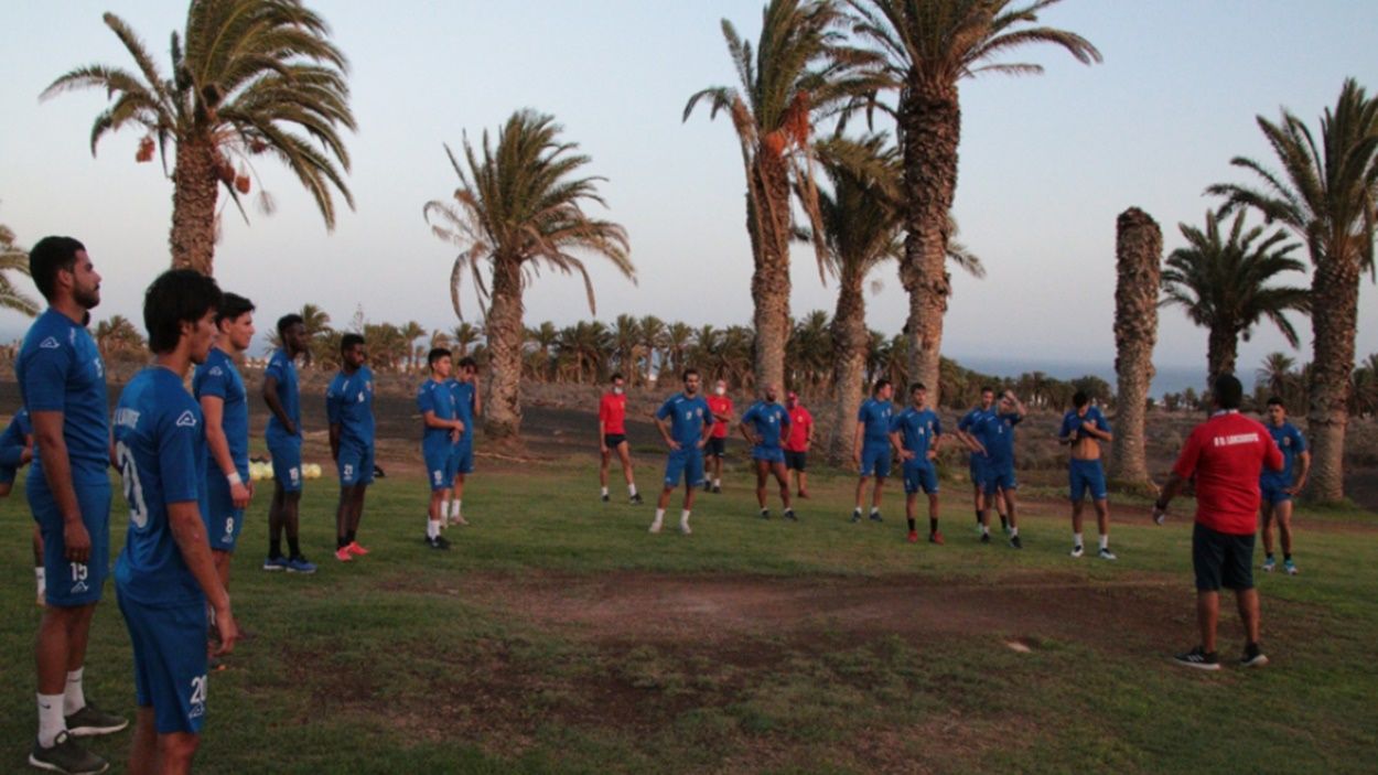 Entrenamiento de la UD Lanzarote