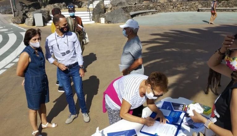 El PP recoge firmas para la ley antiokupación El PP recoge firmas para la ley antiokupación