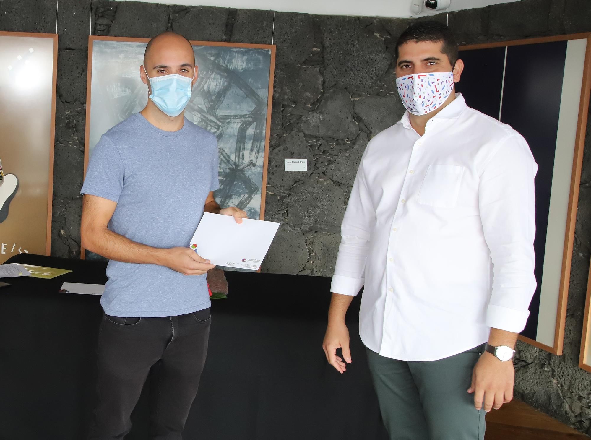 Concurso de Microrrelatos de Radio Lanzarote a los Centros Turísticos