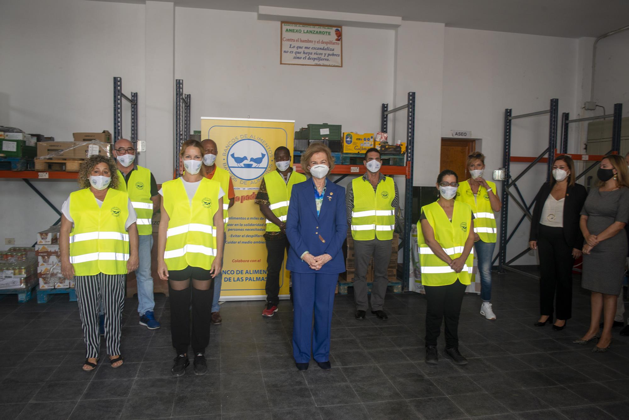 Visita Reina Sofia al Banco de Alimentos Lanzarote 
