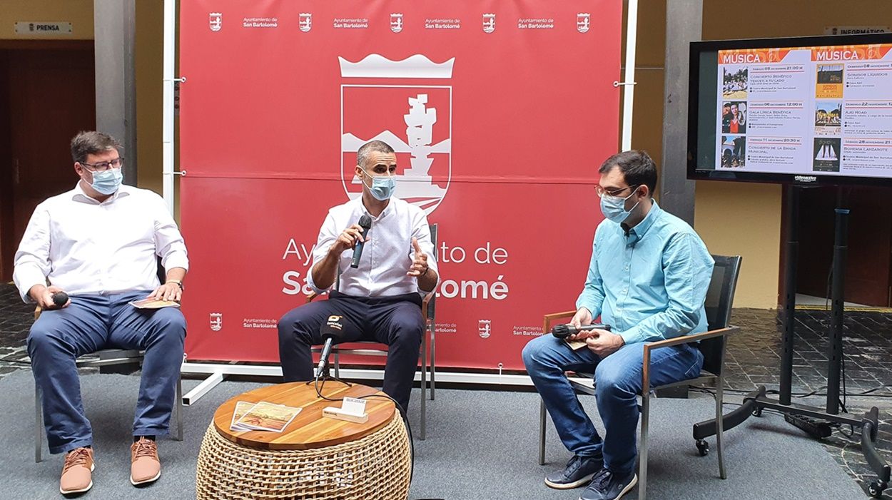 Presentación agenda cultural de San Bartolomé