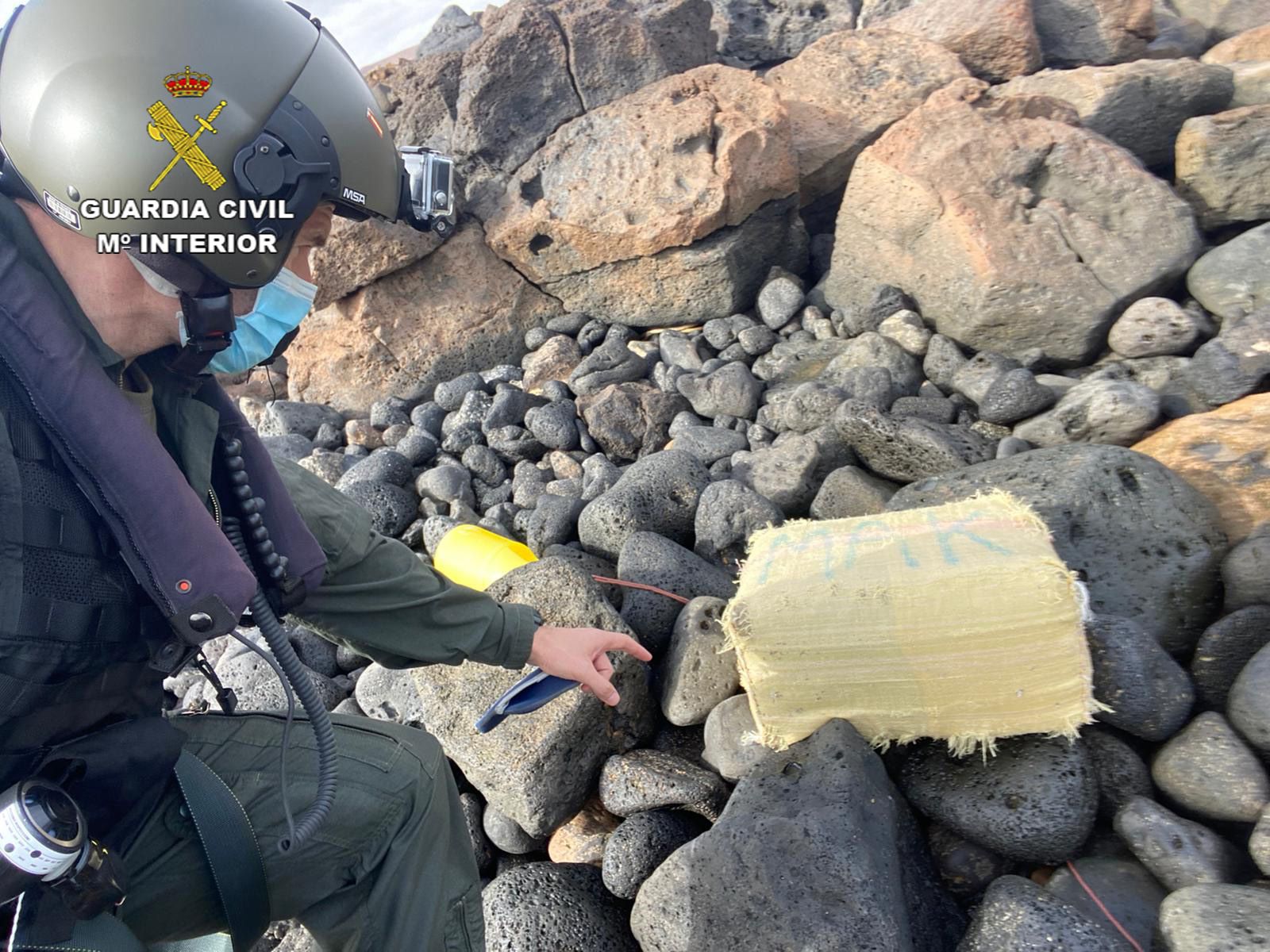 Hachís encontrado en aguas entre Lanzarote y Fuerteventura